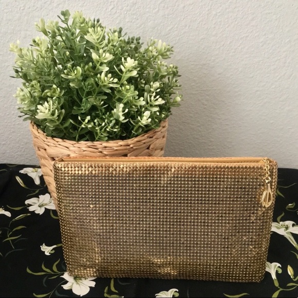 Vintage Handbags - Vintage Chainmail Clutch